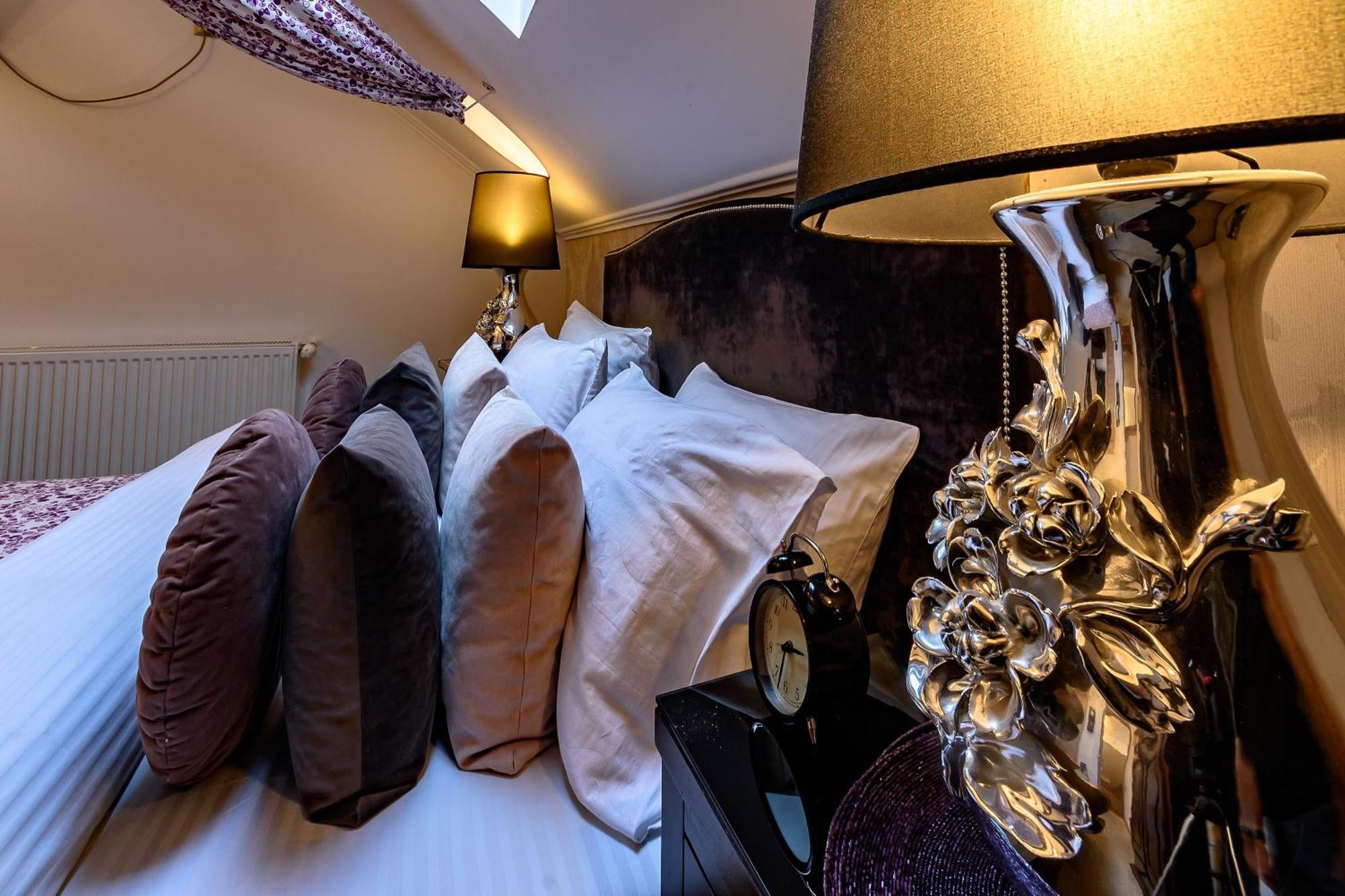 Vila Sarada Boutique デヴァ エクステリア 写真